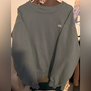 Women’s NorthFace Oversized Crewneck - Size L
